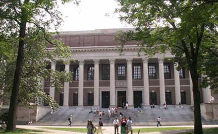 查米纳德学院预备学校好不好