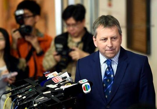 号外！港大校长辞职出任爱丁堡大学校长